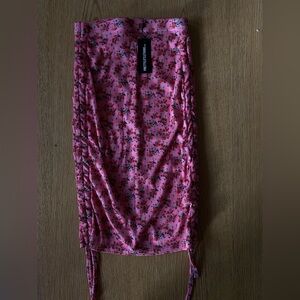 PrettyLittleThing Pink Floral Pencil Skirt